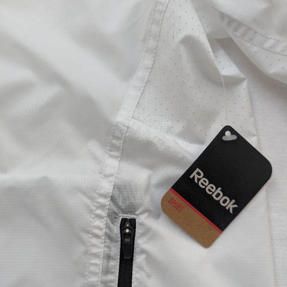 NWT Reebok Lightweight Jacket - Picture 4 of 9